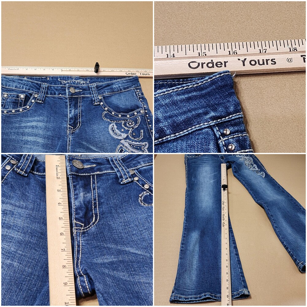 Trinity Ranch Jeans Womens 9 Blue Bootcut Embroidered Rhinestone Studded - Picture 15 of 16